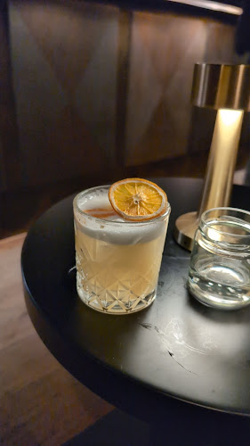 100 Gramm Bar & Lounge - Gastronomie und Hotellerie