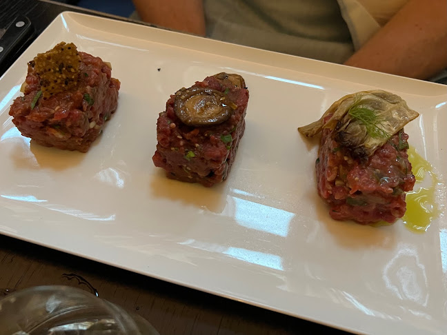 [m]eatery restaurant & botanist bar Hamburg - Gastronomie und Hotellerie