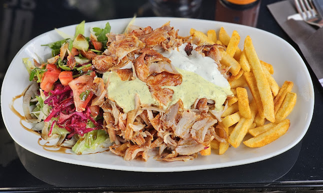 Opinii despre Weilbacher Kebaphaus în Flörsheim am Main - Gastronomie und Hotellerie