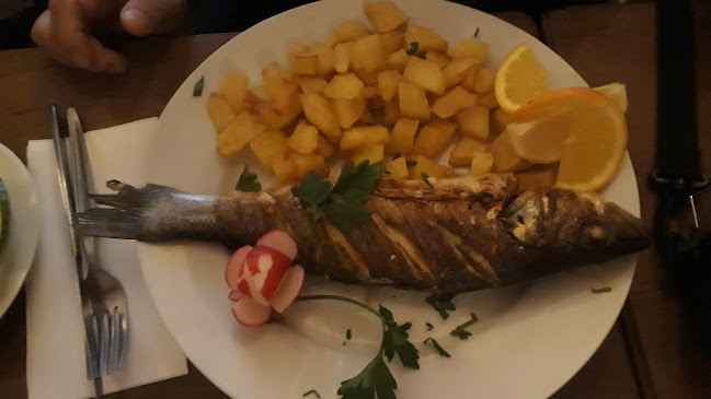 Opinii despre Lusitano în Hamburg - Gastronomie und Hotellerie