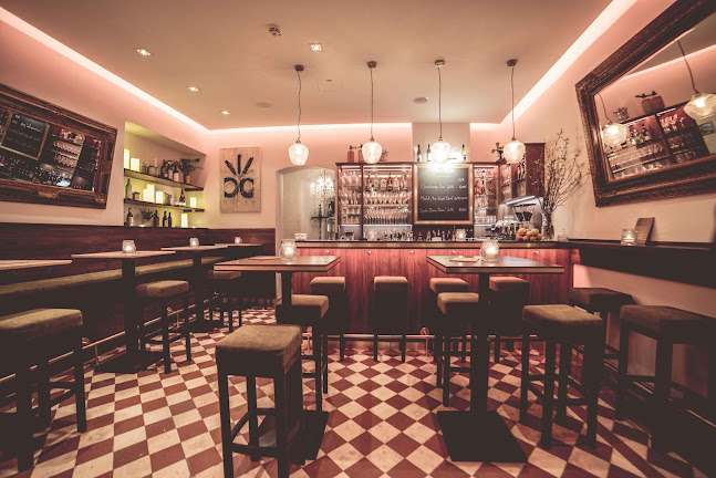 Comentarii opinii despre Chin-Chin Bar