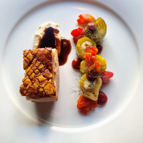 Comentarii opinii despre 1811