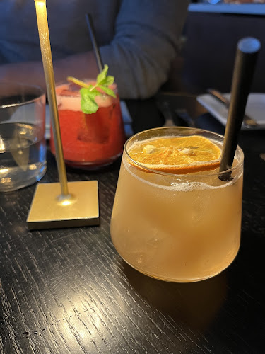 Drehbahn 49, 20354 Hamburg