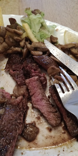 Zum Stadtkrug: Steakhaus, Barbeque & Grill Restaurant mit Hotel - Gastronomie und Hotellerie