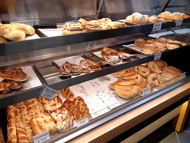 Comentarii opinii despre HASI Bäckerei Burekhaus