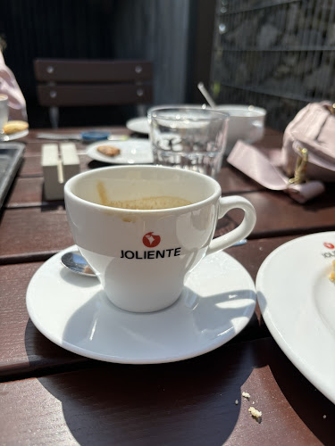 Opinii despre Joliente Kaffeerösterei în Rieste - Gastronomie und Hotellerie