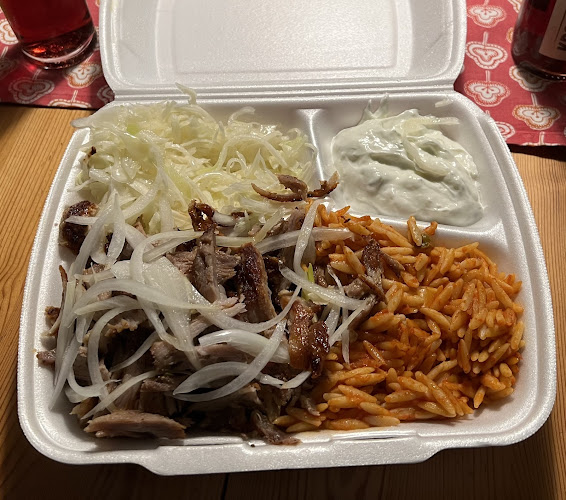 Opinii despre Kreta Grill & Pizzeria Köln în Köln - Gastronomie und Hotellerie