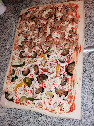 Pizza Fendyno - Gastronomie und Hotellerie