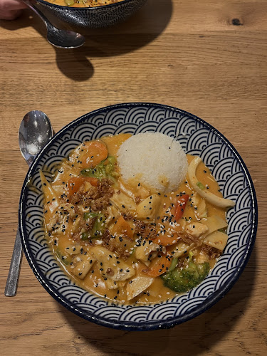 Der Wok Vechta - Asiatische Klassiker, Sushi & Bowls!