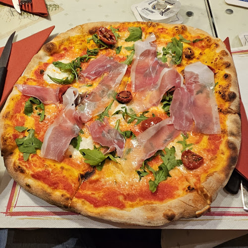La Commedia Pizzeria Restaurant - Nürnberg