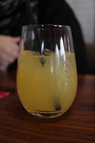 Comentarii opinii despre Burgerlich