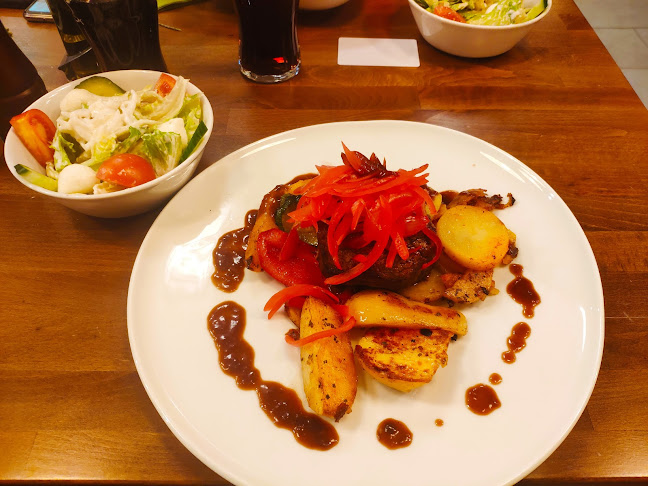 Opinii despre Restaurant Beverly în Reutlingen - Gastronomie und Hotellerie