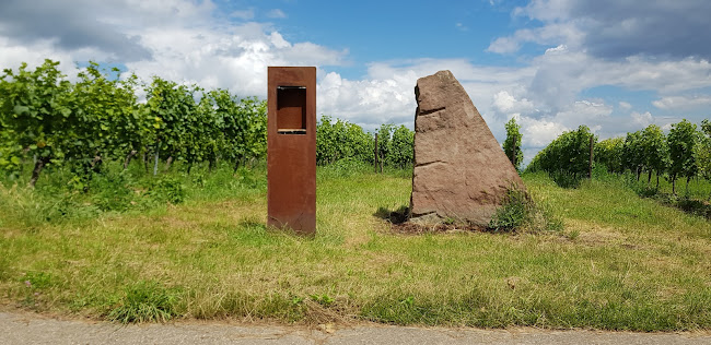 Pergola am Nußdorfer Weinerlebnispfad - Gastronomie und Hotellerie