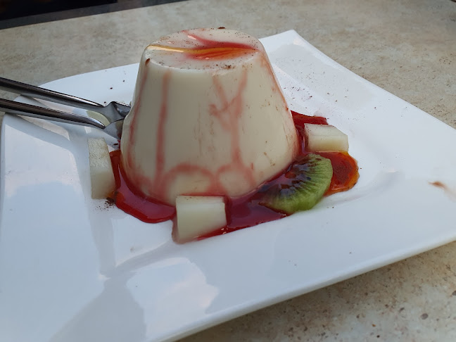 Comentarii opinii despre La Commedia Pizzeria Restaurant