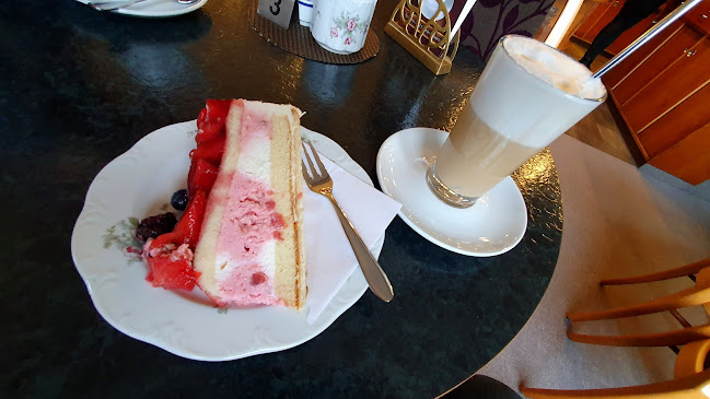 Comentarii opinii despre Cafézeit im Hecht Bad Waldsee direkt am See-Cafe Inh. Michaela Hecht