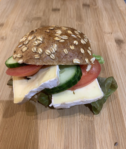 Comentarii opinii despre Mia’s Backstube