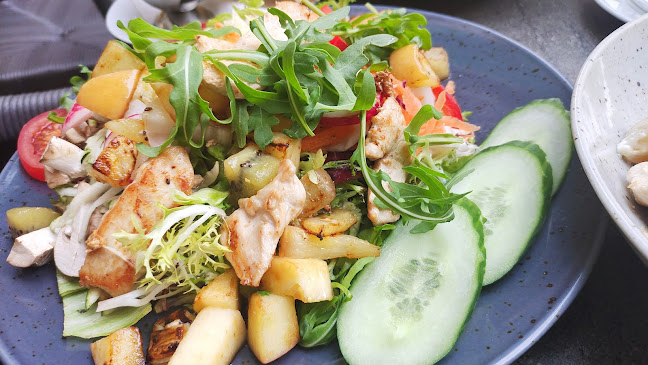 Café Lulu - Gastronomie und Hotellerie