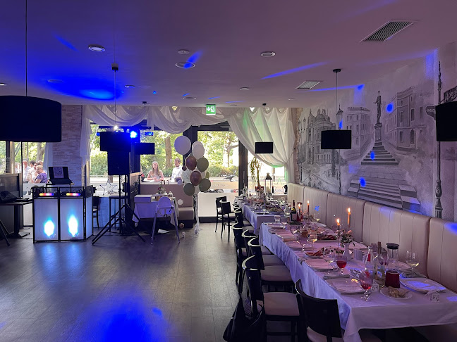 Ostra-Allee 11, 01067 Dresden