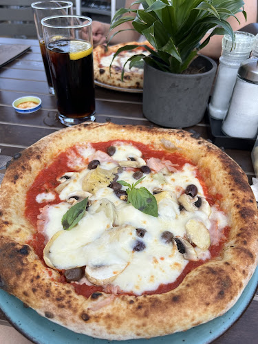 Opinii despre Bastei Restaurant în Bonn - Gastronomie und Hotellerie