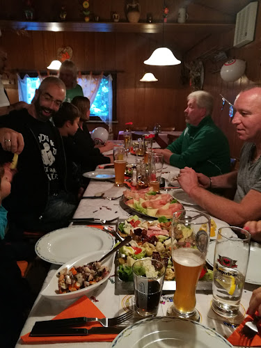 Restaurant Pizzeria Bologna - Gastronomie und Hotellerie