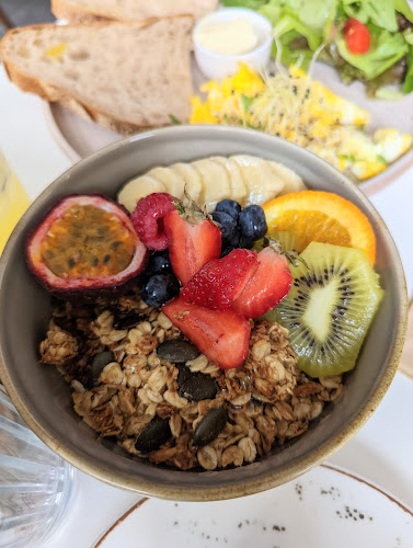 SUNDAYS - Gastronomie und Hotellerie