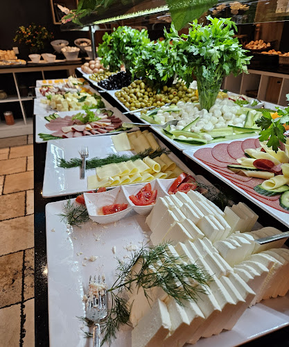 Comentarii opinii despre La Sude Cafe & Restaurant