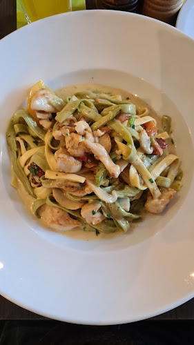 Pizzeria Venezia Rü - Gastronomie und Hotellerie