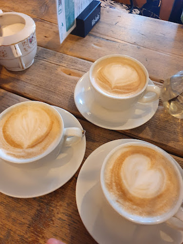 Opinii despre Café Kram în Bottrop - Gastronomie und Hotellerie