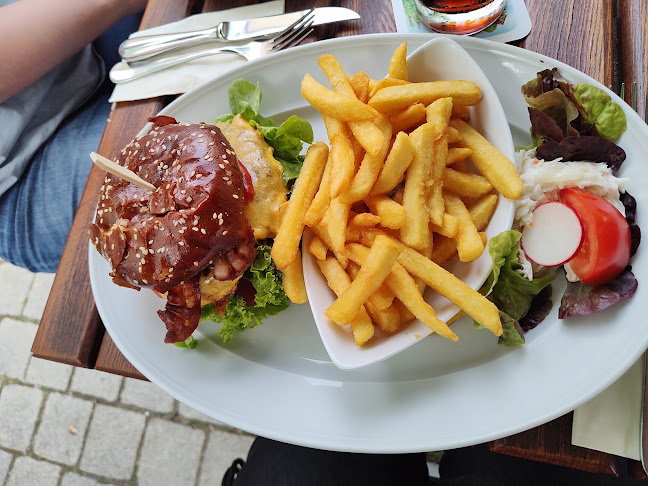 Hauptstraße 48, 91154 Roth