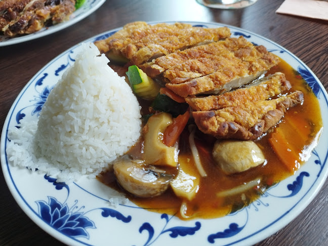 Hoa Sen - Asiatische Küche