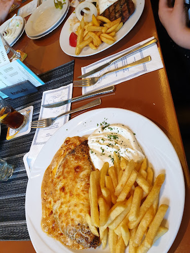 Borsteler Chaussee 120, 22453 Hamburg