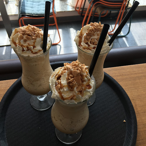 Mitsi Cafe-Bistro-Bar - Gastronomie und Hotellerie