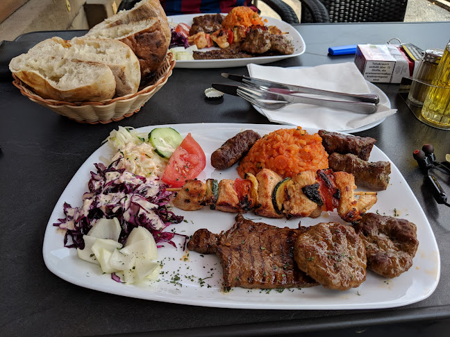 Balkan Grill Oda