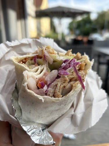 Dölapi döner kebap Imbiss - Gastronomie und Hotellerie