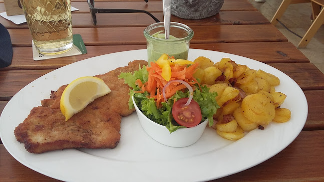 Heckers - Restaurant, Café, Bar