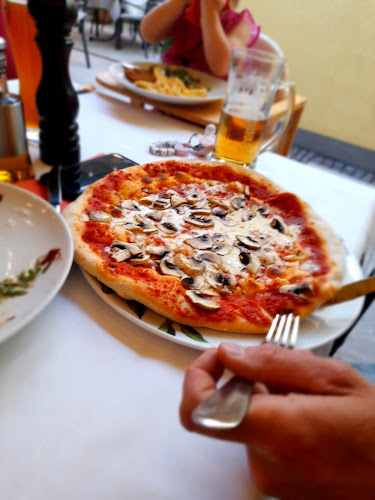 Opinii despre Ristaurante & Pizzeria Due Fratelli în Senftenberg - Gastronomie und Hotellerie