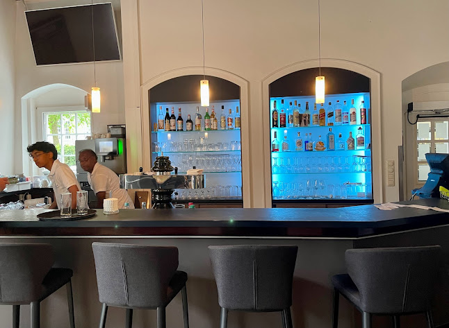 Opinii despre Restaurant Schloss Myllendonk - Amani în Korschenbroich - Gastronomie und Hotellerie