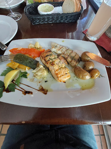 Opinii despre Restaurant Praça de Coimbra în Hamburg - Gastronomie und Hotellerie