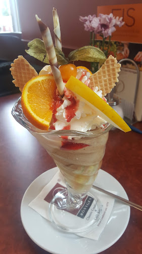 Classic Conditorei & Café Röntgen Warnemünde - Rostock