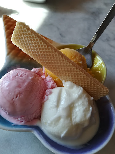 Comentarii opinii despre Eiscafé Hoppe