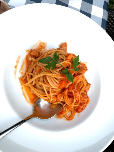 Opinii despre La Locandiera în München - Gastronomie und Hotellerie