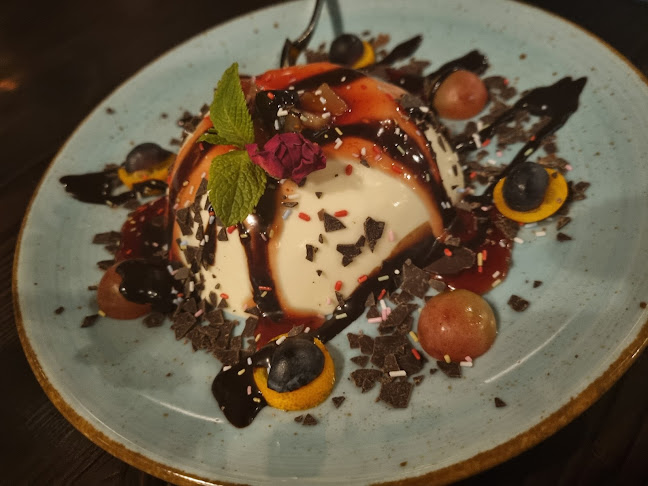 Comentarii opinii despre Rotes Schloß Pizzeria