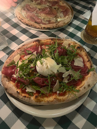 Opinii despre Pizzeria Trattoria Mediterranea în Schweinfurt - Gastronomie und Hotellerie