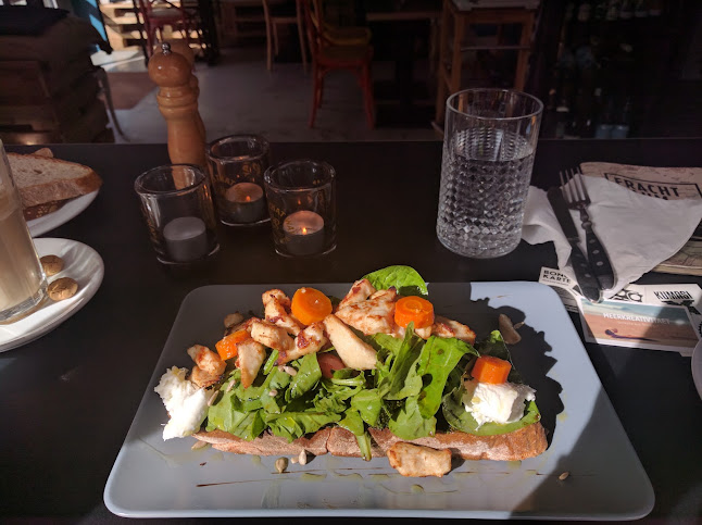 Frachtraum - Hamburg