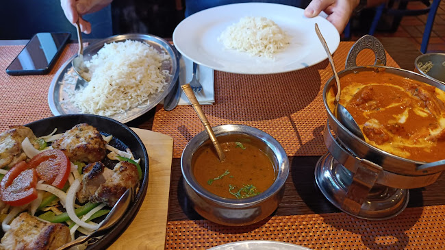 inDelhi Indian Restaurant - Gastronomie und Hotellerie