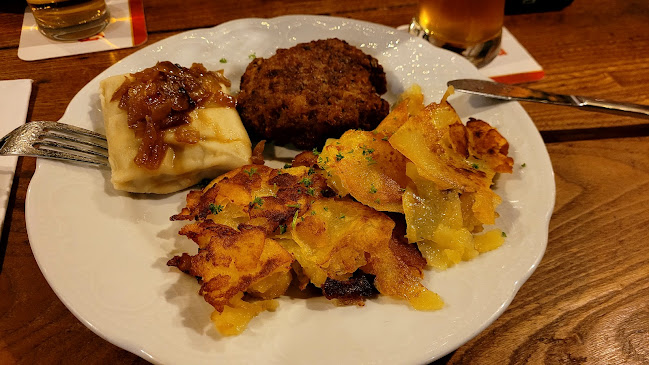 Opinii despre Weinstube Zur Kiste în Stuttgart - Gastronomie und Hotellerie