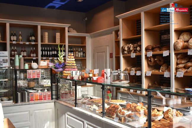 Les Deux Messieurs Wiesbaden