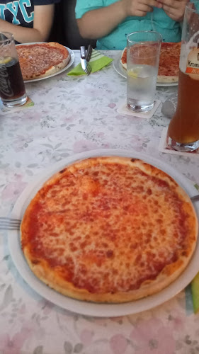 Romeo e Giulia - Gastronomie und Hotellerie