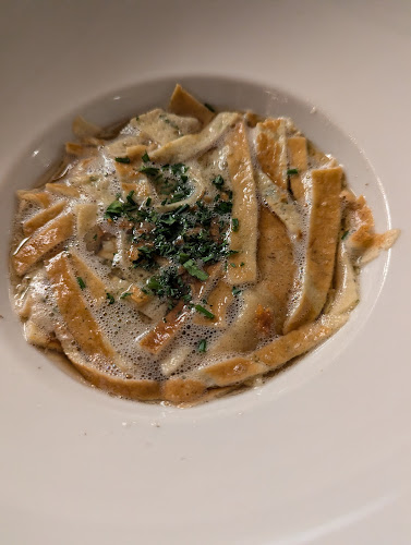 Opinii despre Weinhaus Stetter -Weinhandel & Weinstube în Stuttgart - Gastronomie und Hotellerie