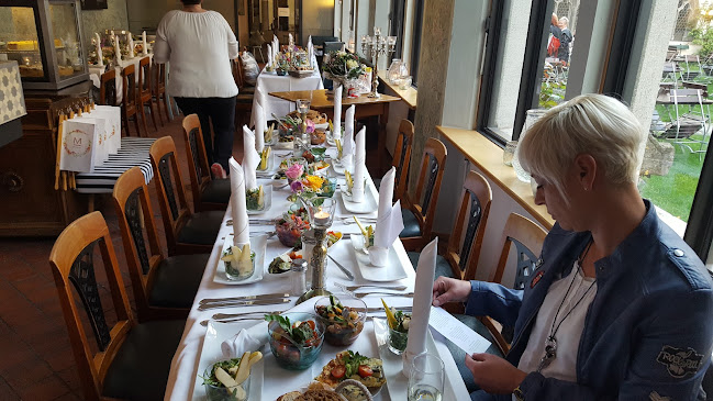 Dachaupl. 4, 93047 Regensburg